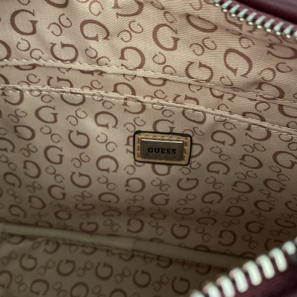 GUESS NWT Sylar Mini Quilted Shoulder Bag - Picture 4 of 6